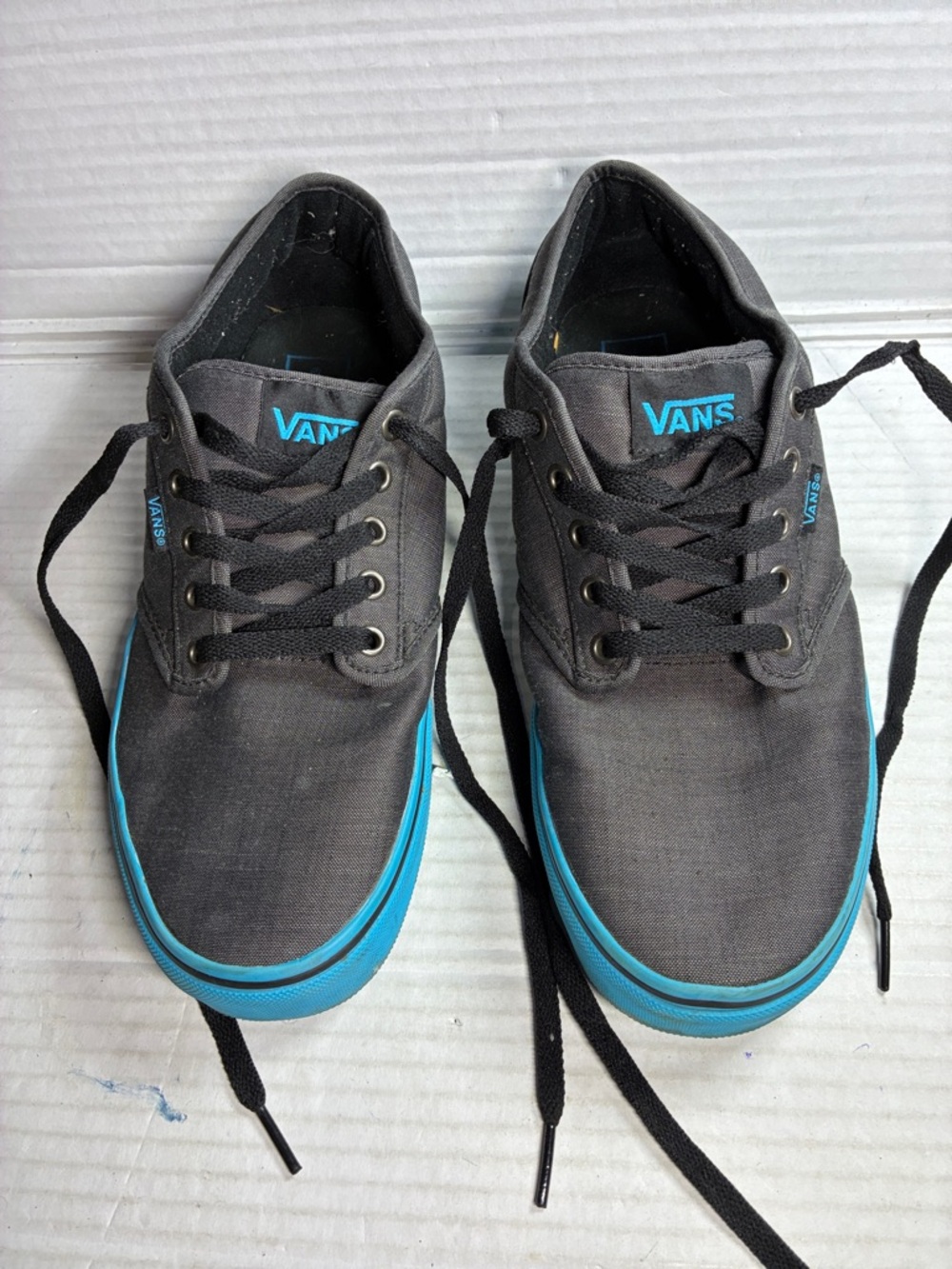 Vans sneakers dark gray and blue USED